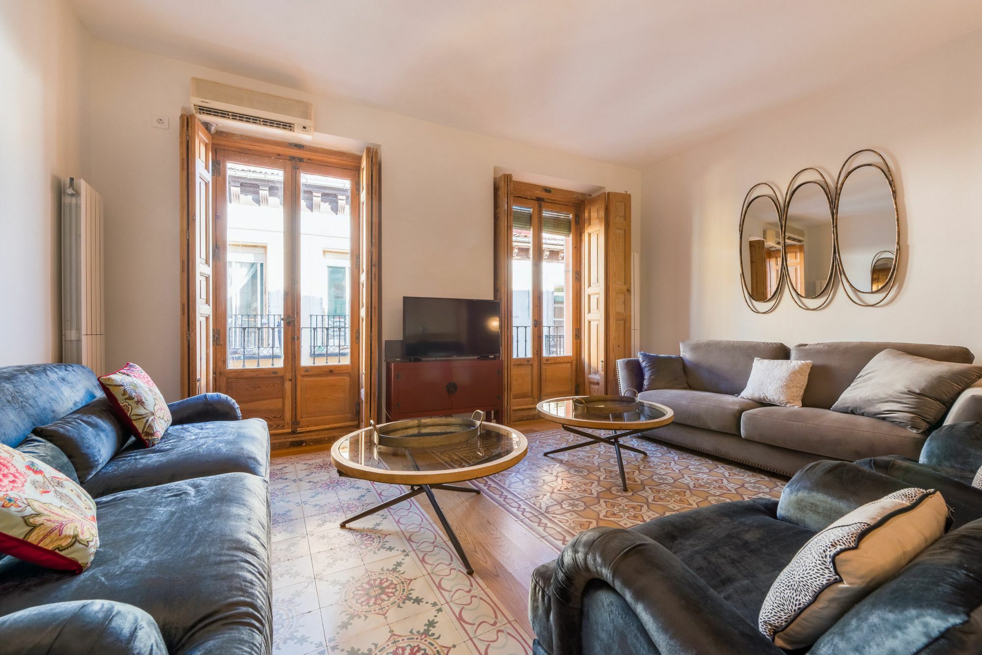 Apartamento Malasana-Gran Via Madrid Dış mekan fotoğraf